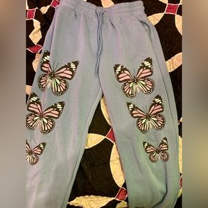 These Rue21 butterfly sweatpants are super cute and soft and are a size medium.